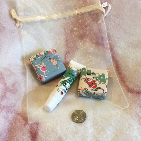 Cath Kidston Beauty Treats Holiday Sampler NWOT Mini Fizzer Soap Lip Balm Trio - Picture 11 of 15